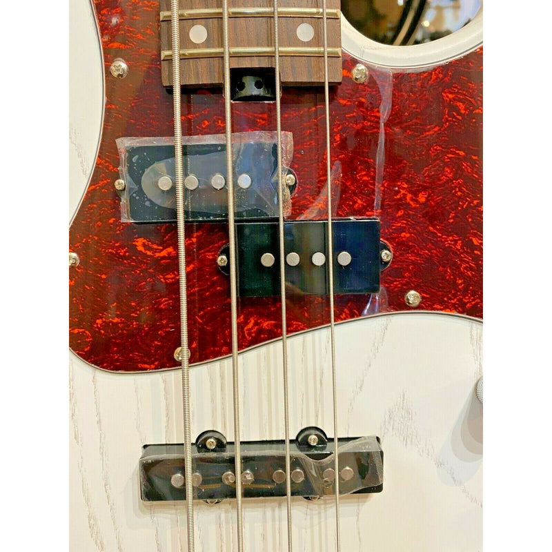 Aria 313 MK2 Detroit Bass, Roast Maple Neck, Rosewood F/Board Open Pore White