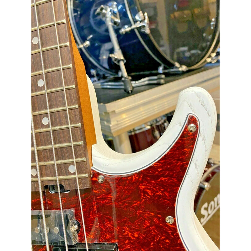 Aria 313 MK2 Detroit Bass, Roast Maple Neck, Rosewood F/Board Open Pore White