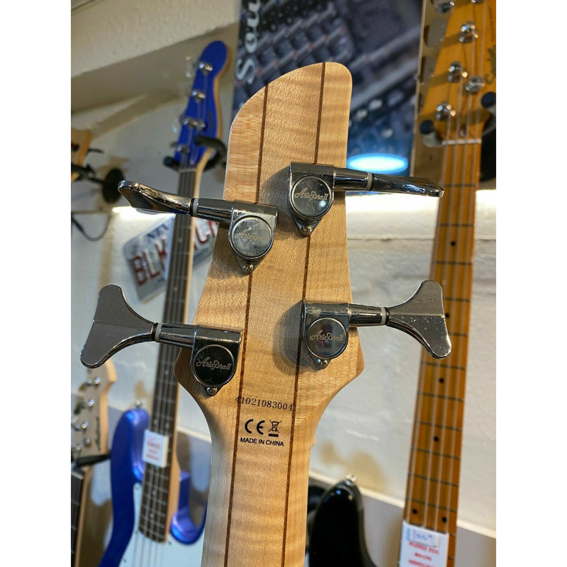Aria IGB-50 Bass. Alder Body And 5-Ply Maple And Walnut Neck, Active, 24 Frets.