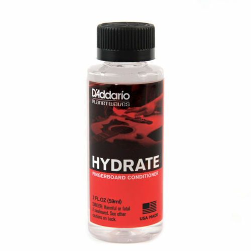 D'Addario Hydrate Fretboard Conditioner. Leaves a clean,fast neck.P/No:PW FBC